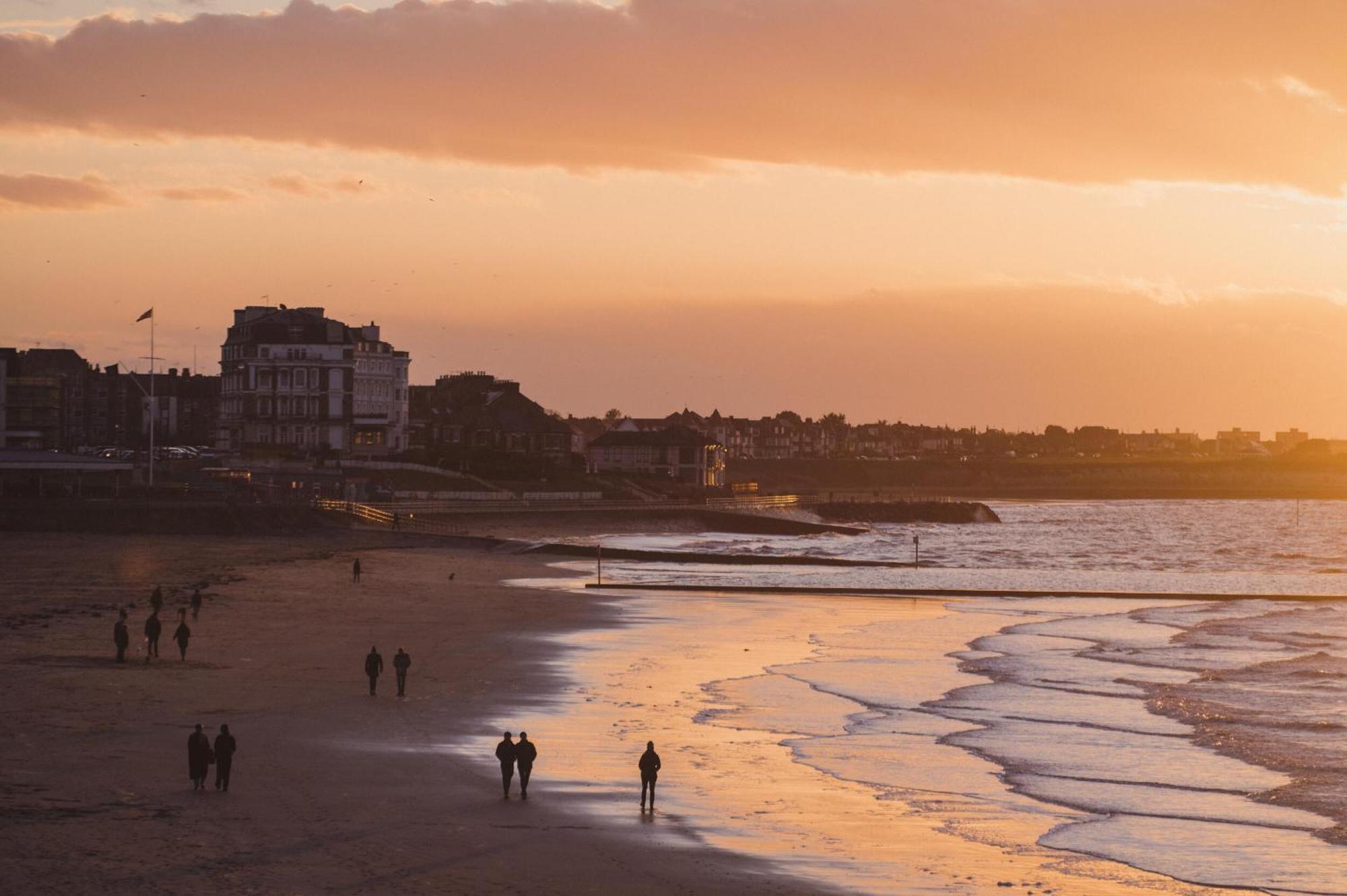No 42 By Guesthouse, Margate Exterior photo